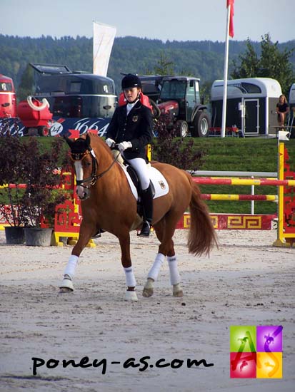 Katharina Weychert et le célèbre étalon Dornik B offrent à l'Allemagne un énième titre de champion d'Europe par équipe, photo Pauline Bernuchon