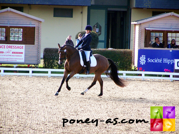 Hesselteich’s Desert Rose et Camille Boireau, photo Pauline Bernuchon Hesselteich’s Desert Rose et Camille Boireau, photo Pauline Bernuchon