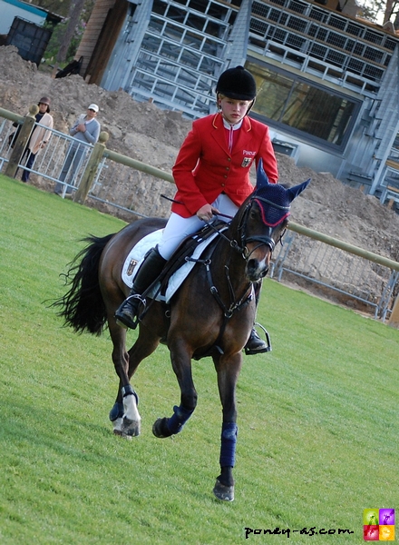 Fabienne Graefe (GER) et Cornflakes - ph. Camille Kirmann Fabienne Graefe (GER) et Cornflakes - ph. Camille Kirmann
