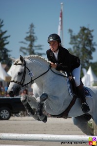 Manon Ravenel et Magic Leam Pondi - ph. Camille Kirmann