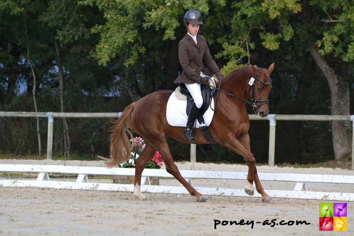 Cottage Diva et Fanny Henriet - ph. Pauline Bernuchon Cottage Diva et Fanny Henriet - ph. Pauline Bernuchon