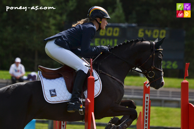 5e, Leoni Leuwer (Ger) et Camissa Nera - ph. Pauline Bernuchon 5e, Leoni Leuwer (Ger) et Camissa Nera - ph. Pauline Bernuchon