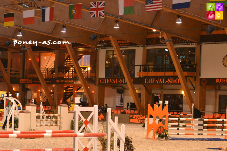 Le grand hall des Bouleries Jump - ph. Pauline Bernuchon Le grand hall des Bouleries Jump - ph. Pauline Bernuchon