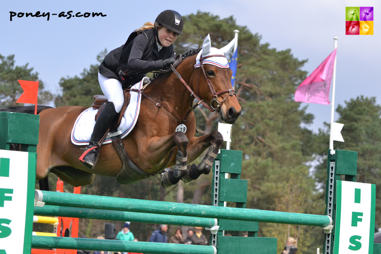 1er. Agathe Line (Fra) et Olabelle de Berce - ph. Pauline Bernuchon 1er. Agathe Line (Fra) et Olabelle de Berce - ph. Pauline Bernuchon