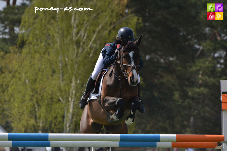 4e victoire consécutive sur le Grand Parquet pour la britannique Millie Allen en selle sur Song Girl - ph. Pauline Bernuchon