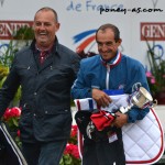 Des papas coach heureux ! Messieurs Mallevaey et Castex, dont les filles, Nina et Ninon ont remporté la médaille d'argent et d'or en Grand Prix As Excellence CSO - ph. Pauline Bernuchon