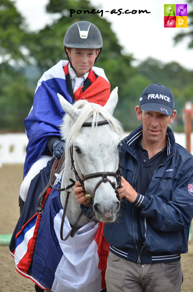 A Millstreet toujours : Eric Scalabre avec son fils Thomas et Sligo de Mormal - ph. Poney As