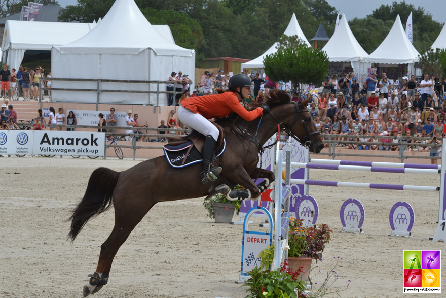 8e, Camille Fontaine et Rosira de Florys - ph. Pauline Bernuchon