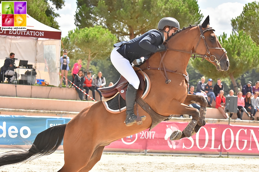 20e, Acrobate des Isles et Jennifer Pardanaud - ph. Pauline Bernuchon