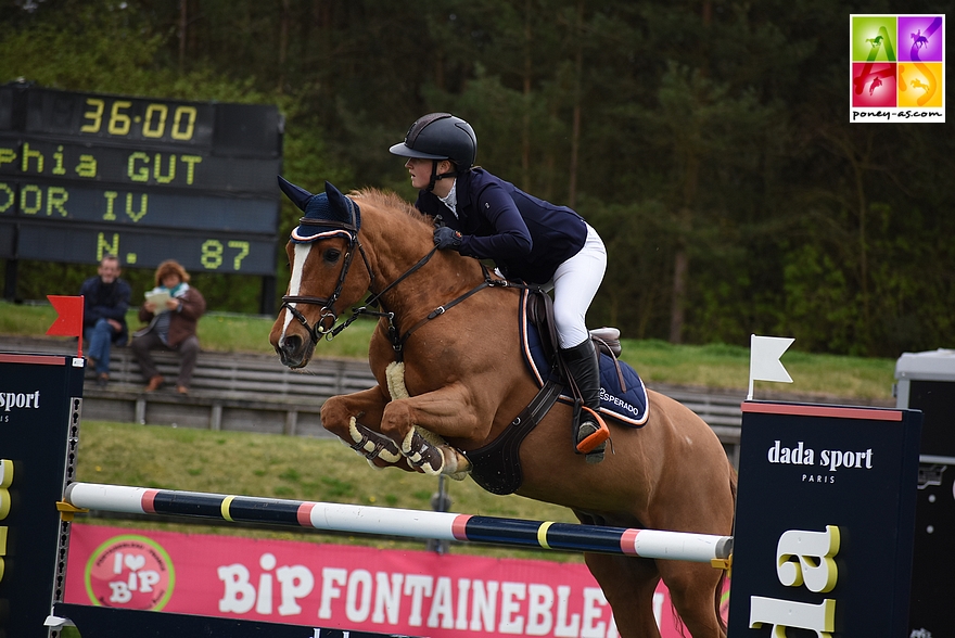 Lea-Sophia Gut (Ger) et Salvador IV - ph. Pauline Bernuchon