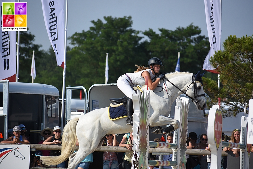 17e : Catherine Bourgier et Tempo d’Azur - 13+14+el - ph. Poney As