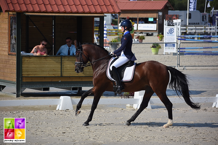 Charlotte Monteilhet et Dinky Toy vh Bloemenhof - ph. Poney As