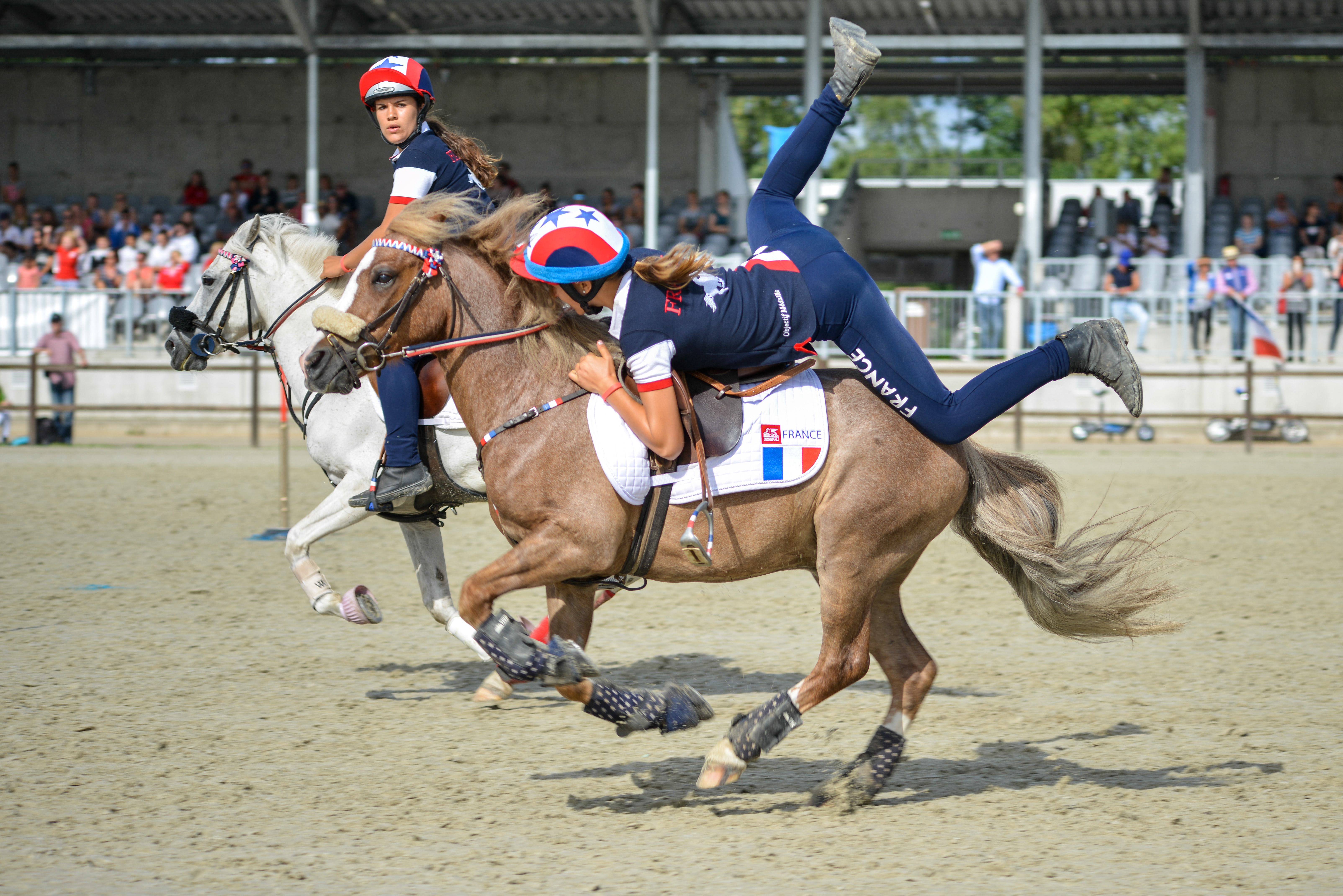 Océane (Otto) et sa coéquipière Laura Pulice au championnat d'Europe de 2016