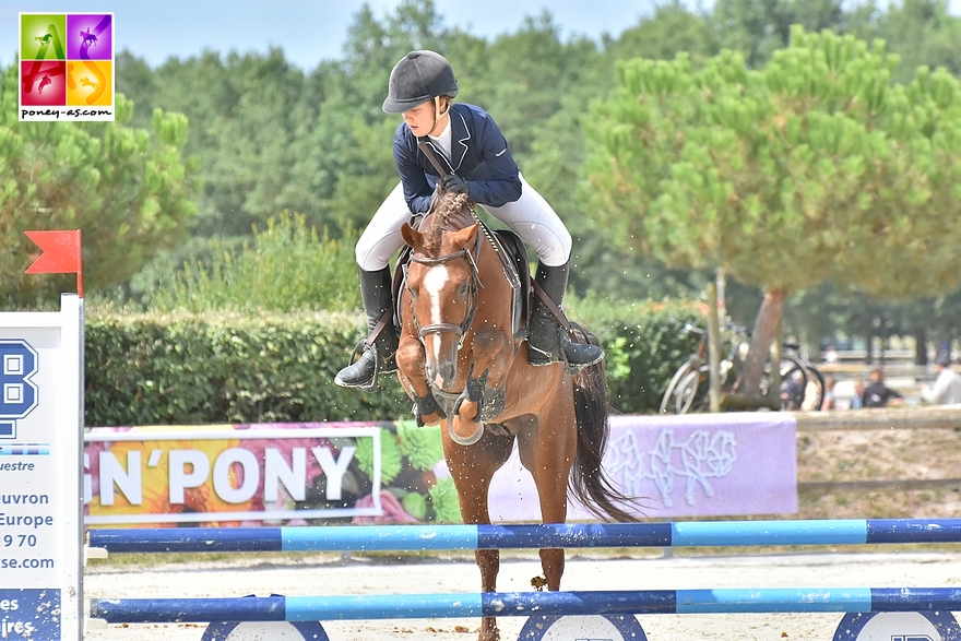 Margot Nguyen Bricard et Elixir de Fougnard - ph. Poney As