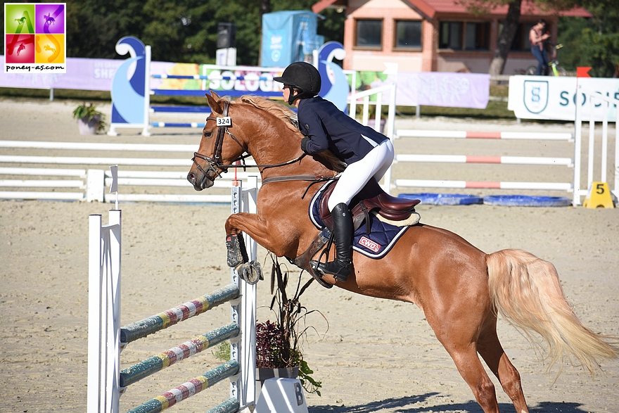 Ninon Castex et Dream Team du Bosquet - ph. Poney As