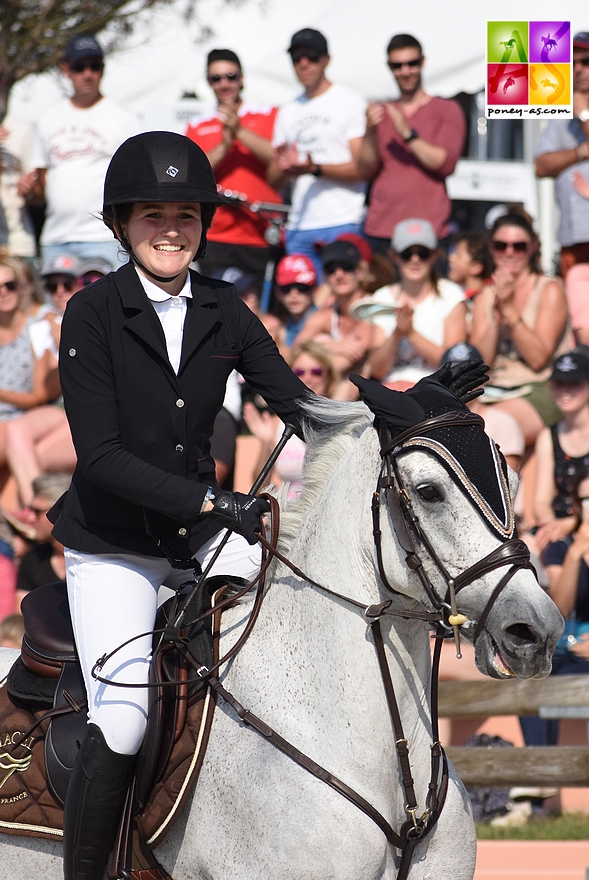 Agathe Cros et Valoa de Chastelaures lors des championnats de France - ph. Poney As