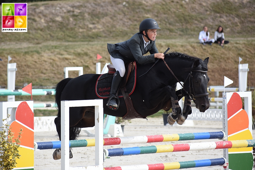 Raphaël Wiethe et Lovelyhill Magical Height - ph. Poney As