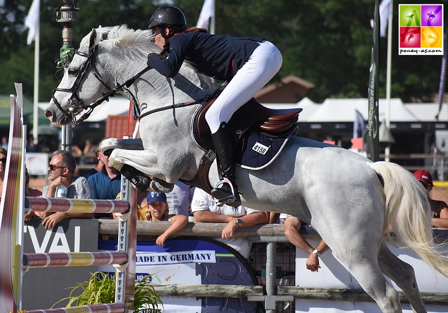 Liz Humet et Titou des Etisses remportent le Grand Prix As Excellence en bouclant un double 0 - ph. Poney As