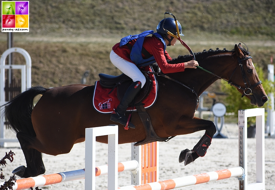 Début en Grand Prix pour Mathéo Denibeau et Bergamotte du Cap - ph. Poney As