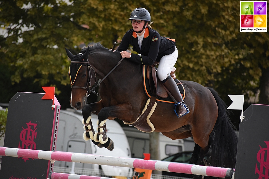 Louane Morichon-Navelet et Appy Dame Vincou - ph. Poney As