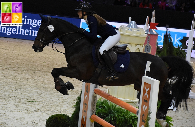 Louise Desmaizières et Valma de Fougnard - ph. Poney As