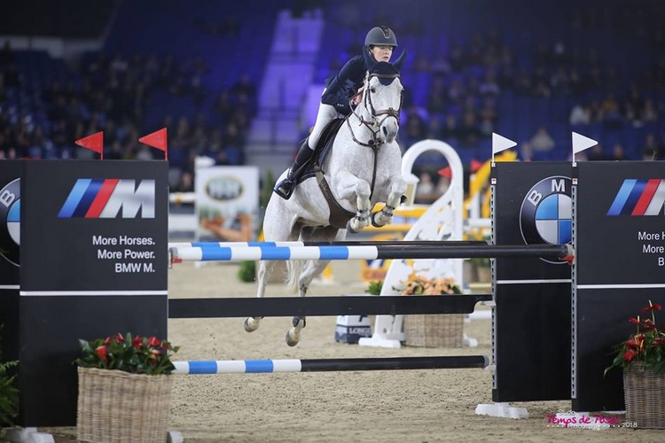 Katie Power et Ghost Rider s'imposent dans la finale du FEI PJT de Mechelen - ph. Temps de Poses