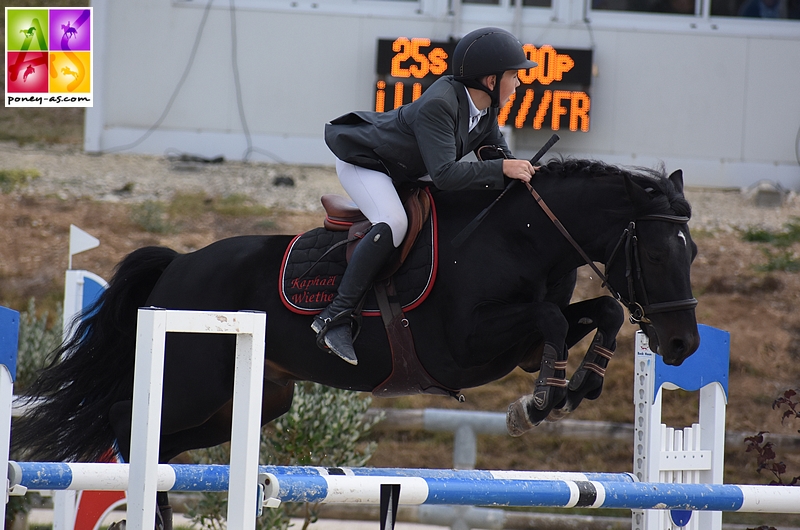 Raphaël Wiethe avec Lovelyhill Magical Height - ph. Poney As