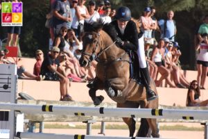 Clémence Dubois et Un Champion Delalande - ph. Poney As