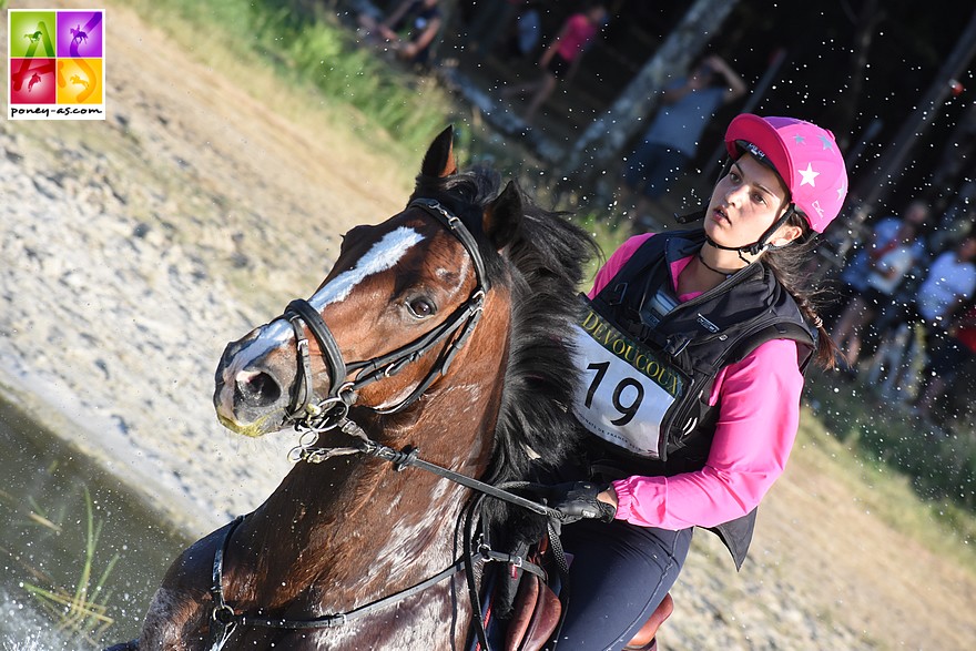 Louise Petitjean et Versailles des Morins - ph. Poney As