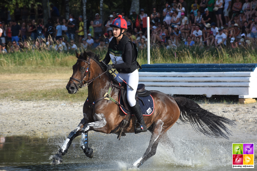 Lilou Ducastaing et Winnetou - ph. Poney As