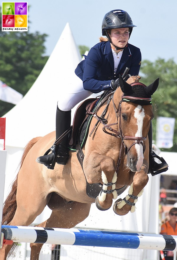 Colombine Dupillé et Ufo des Bourdons – ph. Poney As 