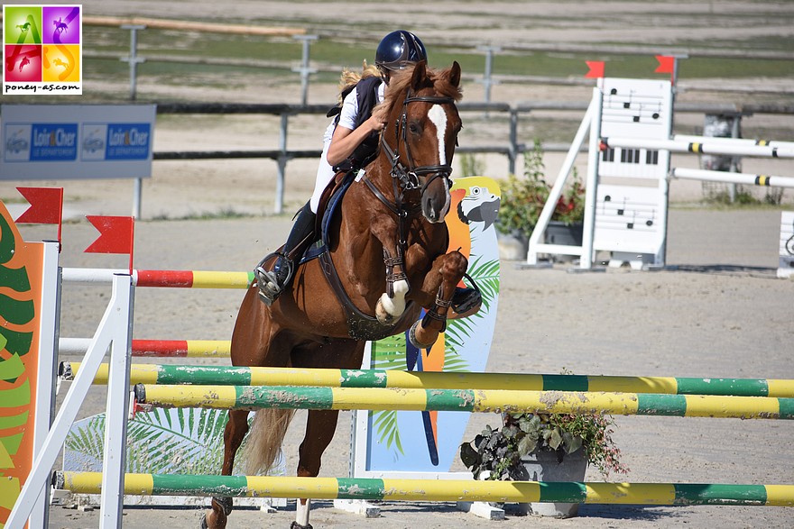 Junie Buisson et Vertige de Bélébat, gagnants du Grand Prix As Excellence de Dreux – ph. Poney As 