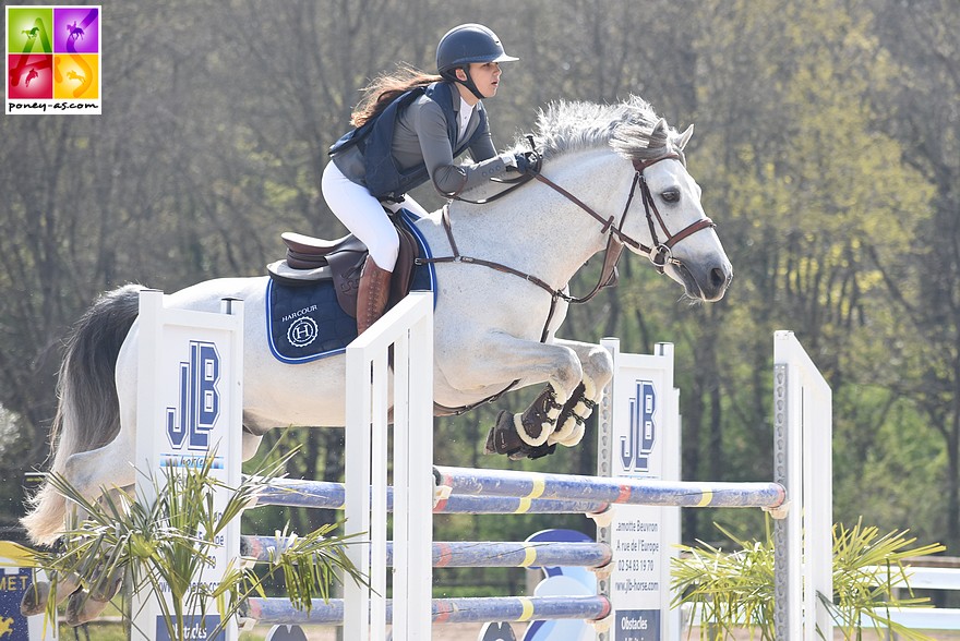 Zoé Tisseron et Texto Fox – ph. Poney As 