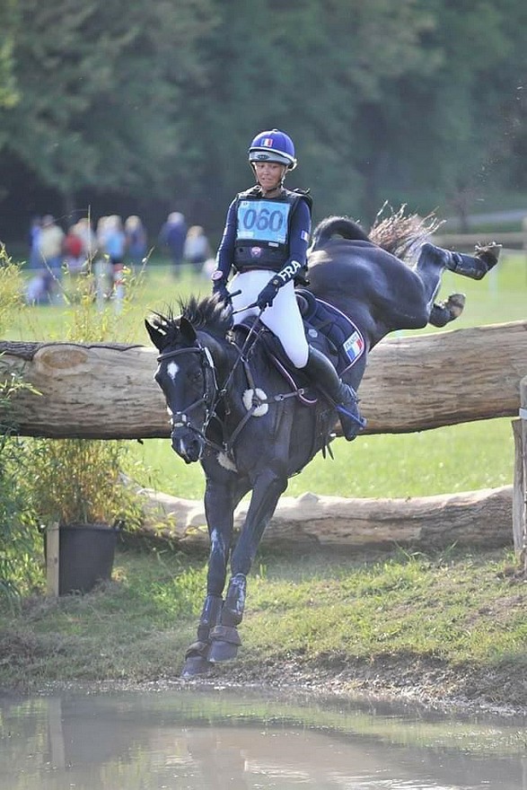 Avec Sillas de la Née, Marie-Charlotte Fuss a été double championne d’Europe Jeunes Cavaliers ! – ph. coll. privée 