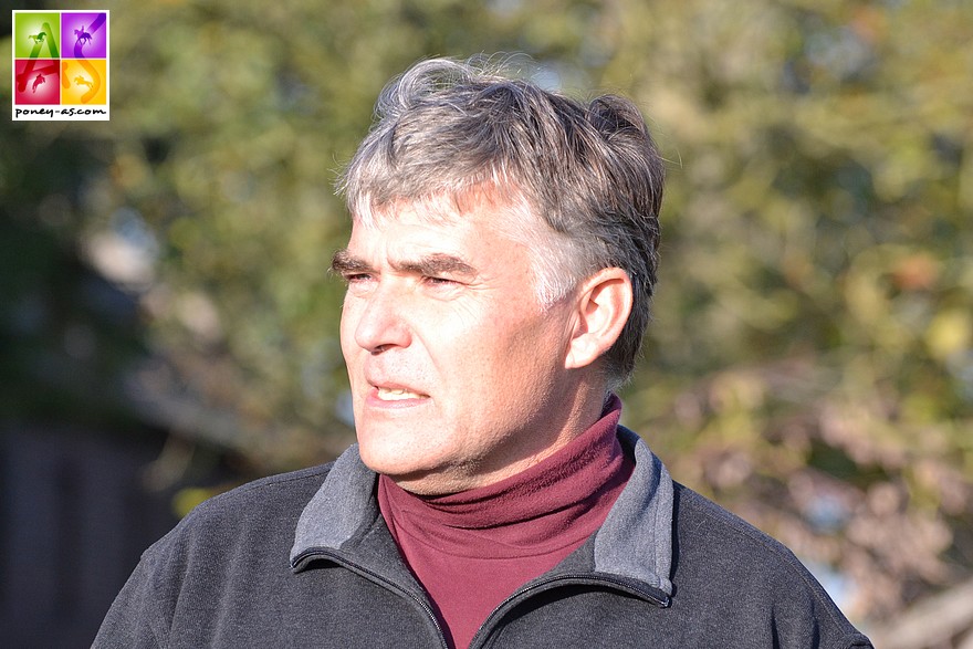 Ludwig Stassen, neveu de Hans-Georg Bönniger, gère depuis 1997 l’élevage de poneys de Dressage – ph. Poney As