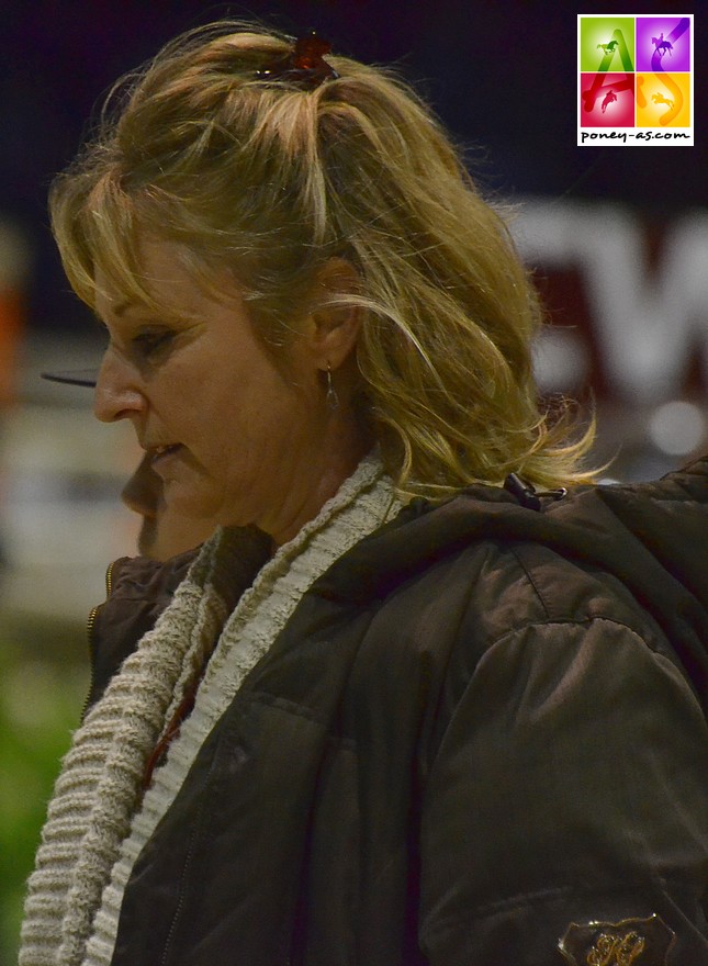 Cathy Olivier-Lecomte a emmené au plus haut niveau un panel de jeunes cavaliers et compte 6 championnats d’Europe à son actif en tant que coach – ph. Poney As
