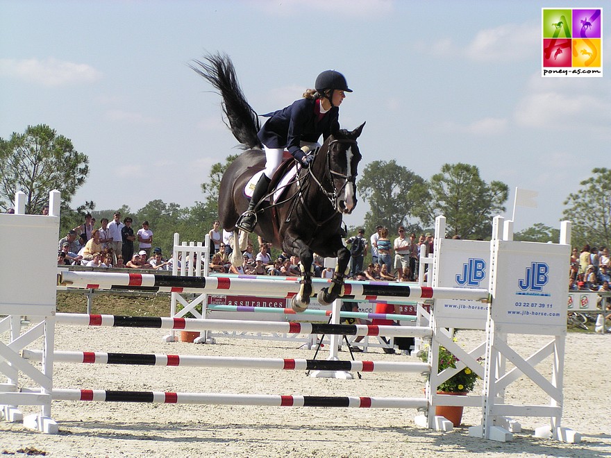 Julia Dallamano et Black Devil lors des championnats de France de Lamotte-Beuvron où ils décrochent l'or - ph. coll. privée