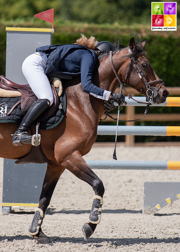 Quel beau week-end pour Léa Laurencin et For Next Génération ! La paire s’offre un doublé Vitesse / Grand Prix As Excellence à Magnanville – ph. Marine Delie