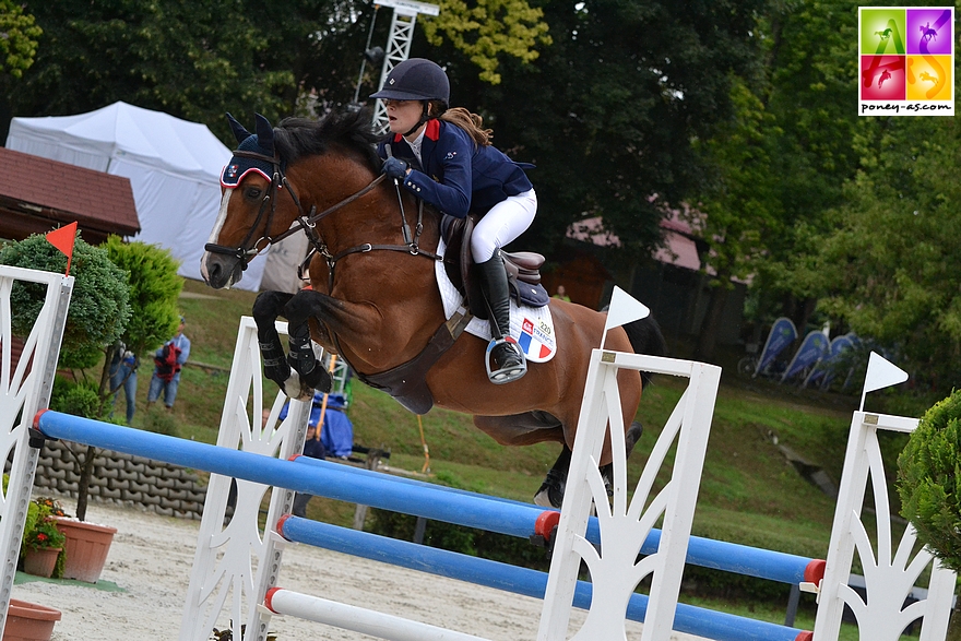 Quabar et Charlotte, toujours à Kaposvàr. Il s'agissait du dernier championnat du couple - ph. Poney As