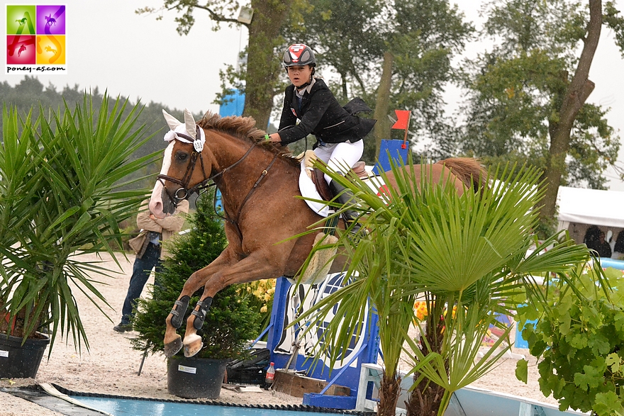 Estelle Wettstein et Calinka III lors des championnats d'Europe de Jaszkowo en 2011 - ph. Poney As