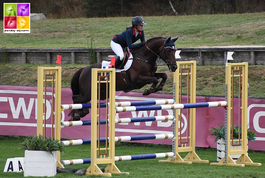 Vitesse / Grand Prix As Excellence, Jeanne Hirel et Vedouz de Nestin font un doublé à Vendres – ph. Poney As 