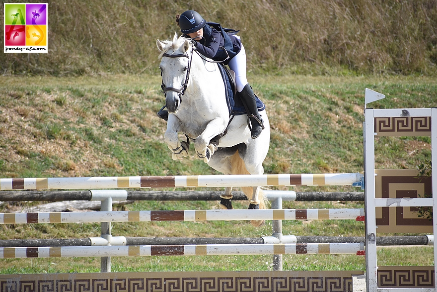 Rehana Kumbhar et son Connemara Irlandais remportent le Grand Prix As Poney 1 – ph. Poney As 