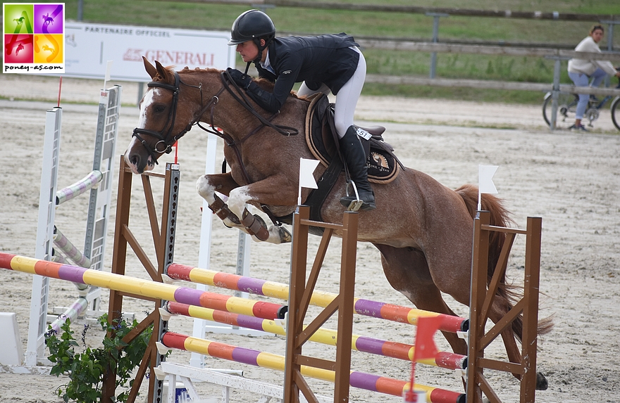 La championne de France Divine Meniljean associée à Valérie Rohmer - ph. Poney As