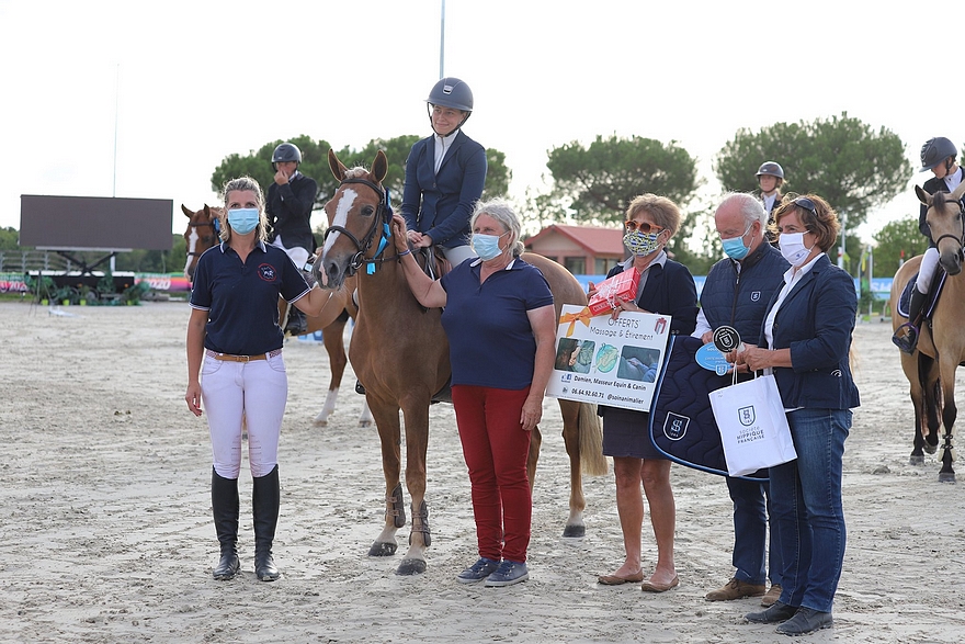 Montée par Marie Breney, Fanfan du Buhot (Pfs, par Quest du Buhot et Rosemary du Buhot par Lancer, Drp) remporte le Criterium des 5 ans D. Cette bonne ponette est née chez Marie-Christine et Marion Lestelle