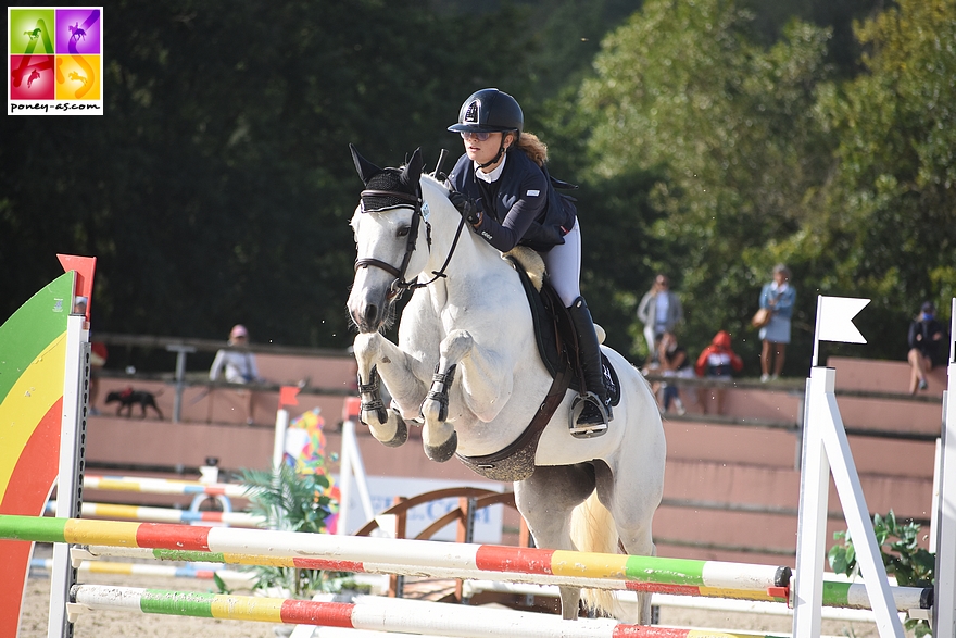 Edelweiss Ar Kamenn et Léa Laurencin, (4+0) – ph. Poney As