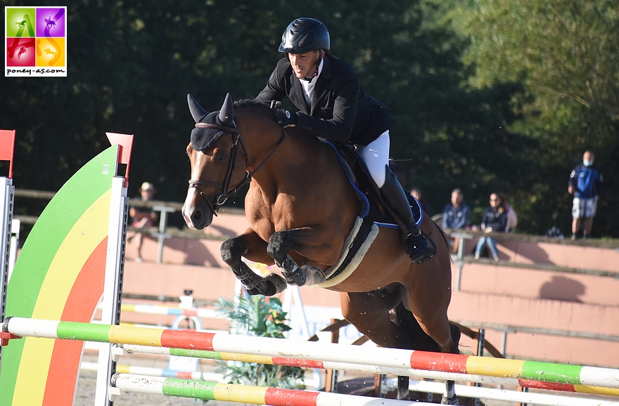 2e : Elquabar des Monceaux et Mathieu Laisney – ph. Poney As