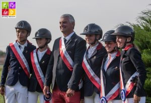 L'équipe de France de CSO médaillée d'or - ph. Marine Delie