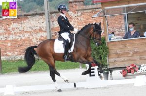 L’Allemande Julie Sofie Schmitz-Heinen et son Carleo Go - ph. Poney As