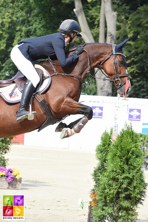 Thea Gunleksen et Parc Cookie – ph. Poney As