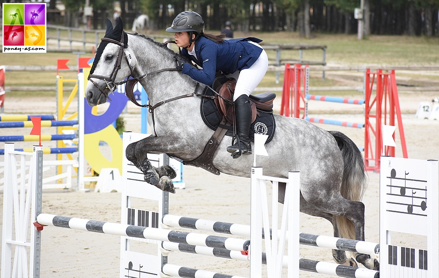 Olympe Rameau Glodieu et son poney de 7 ans Eclairdor s’adjugent le Grand Prix As Poney Elite – ph. Poney As